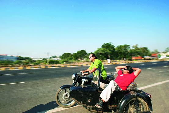 Travel-show-host-career-mindler